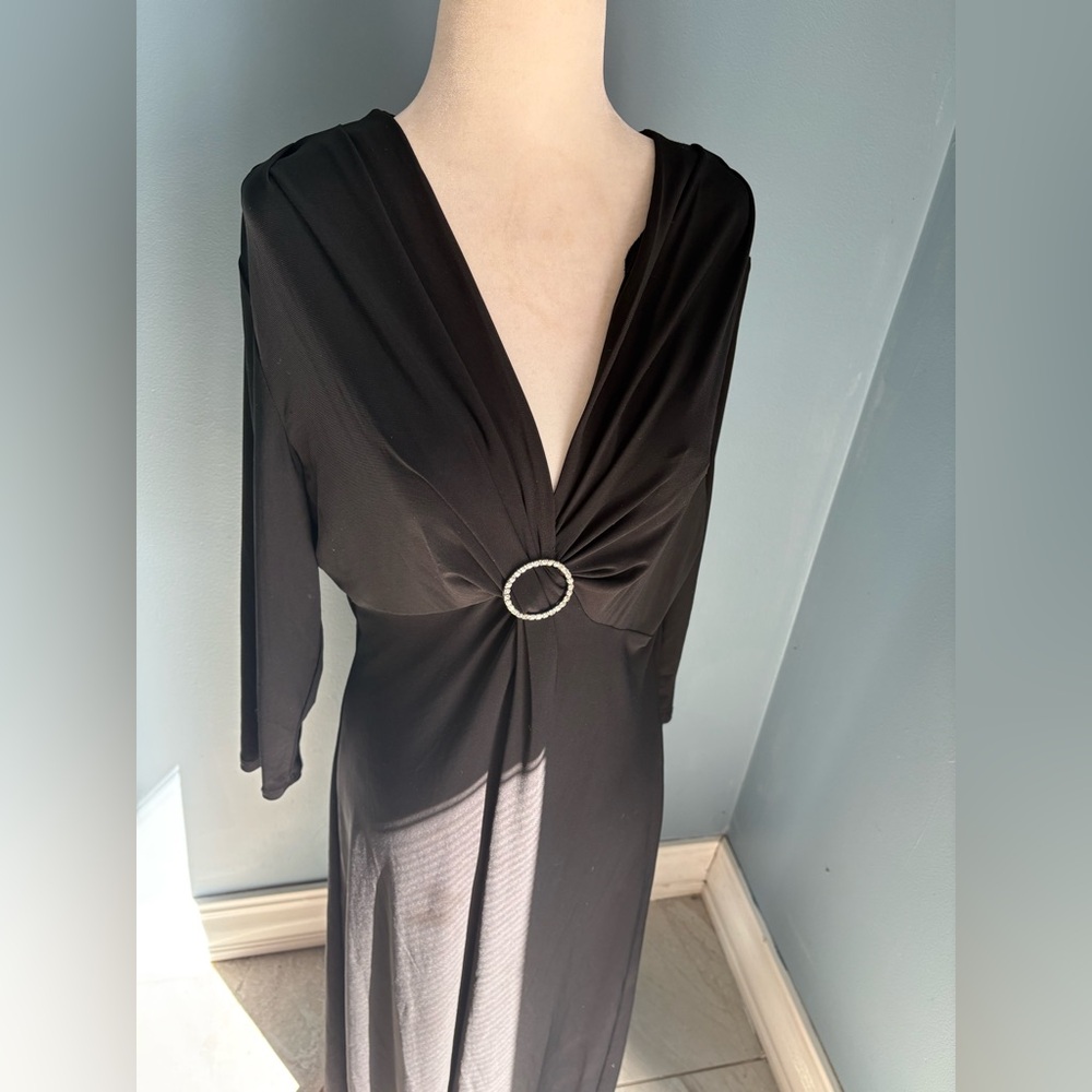 Evan Picone Black Long Sleeve Dress with Ring Detail - Picture 3 of 9
